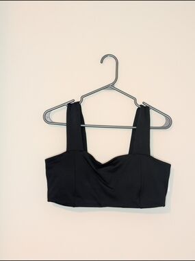 Old Navy Black CloudComfy Light Support Bralette - L
